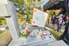 Mini_dkl24-polanica-zdroj-wl-niedzwiecki-pomnik-01