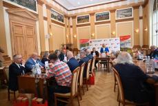 POWIAT KŁODZKI - Takie partnerstwo wzorem dla innych Mini_pt-partnerstwo0