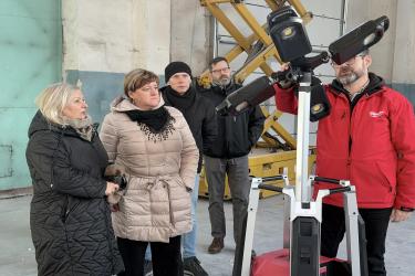 Slider_619729450-1335565581937005-3880269316326176308-n