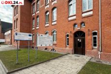 Mini_dkl24-powiat-fotobudka-01