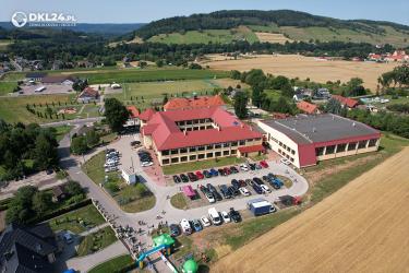 Slider_dkl24-scinawka-srednia-centrum-przesiadkowe-01