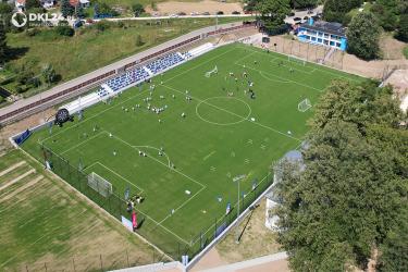 Main_dkl24-stronie-krysztal-boisko-01