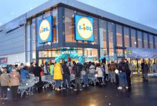 "Lidl" wystartował z gorącą kawą Mini_pt-lidl0